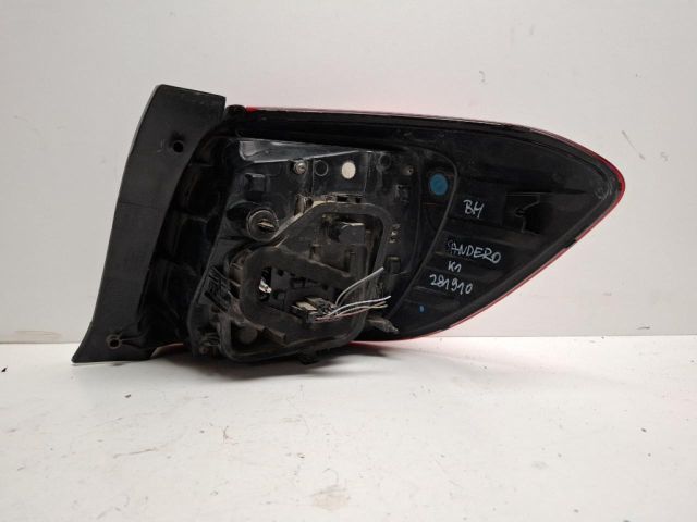 bontott DACIA SANDERO Bal Hátsó Lámpa