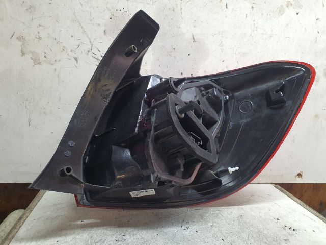 bontott DACIA SANDERO Bal Hátsó Lámpa