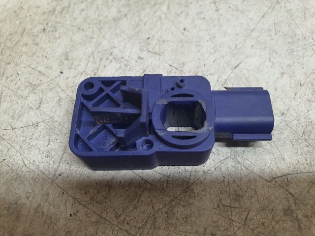 bontott DACIA SANDERO Bal hátsó Oldal Ütközés Érzékelő