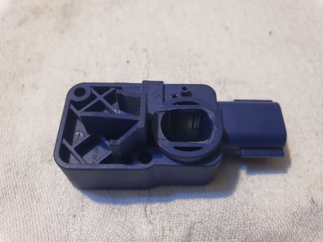 bontott DACIA SANDERO Bal hátsó Oldal Ütközés Érzékelő