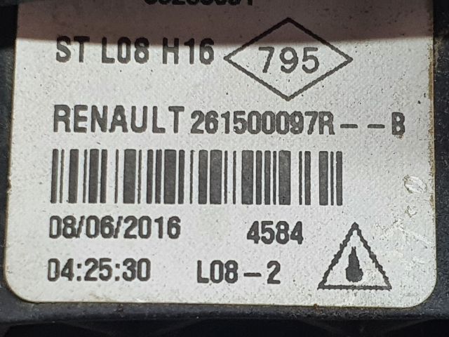 bontott DACIA SANDERO Bal Ködfényszóró