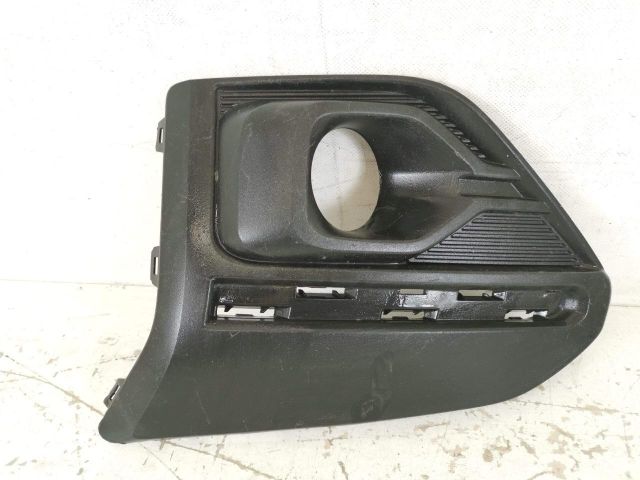 bontott DACIA SANDERO Bal Ködzárófény Keret