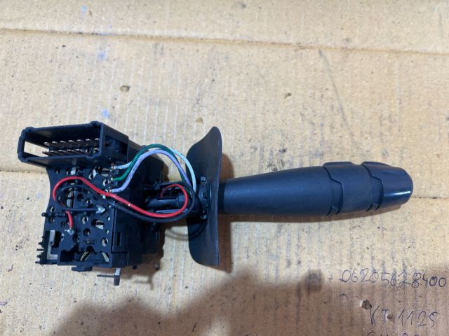 bontott DACIA SANDERO Bal Kormánykapcsoló Irányjelző