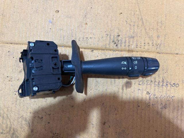 bontott DACIA SANDERO Bal Kormánykapcsoló Irányjelző