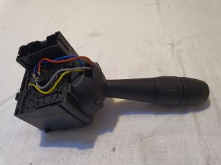 bontott DACIA SANDERO Bal Kormánykapcsoló Irányjelző