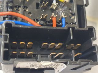 bontott DACIA SANDERO Bal Kormánykapcsoló Irányjelző