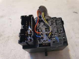 bontott DACIA SANDERO Bal Kormánykapcsoló Irányjelző