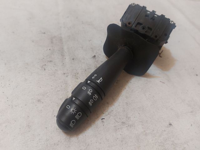 bontott DACIA SANDERO Bal Kormánykapcsoló Irányjelző