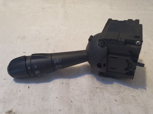 bontott DACIA SANDERO Bal Kormánykapcsoló Irányjelző