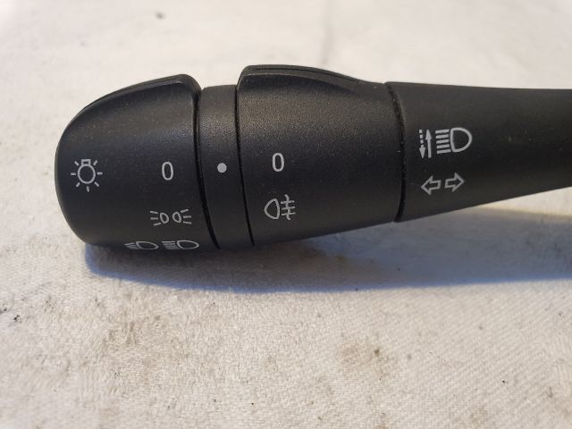 bontott DACIA SANDERO Bal Kormánykapcsoló Irányjelző