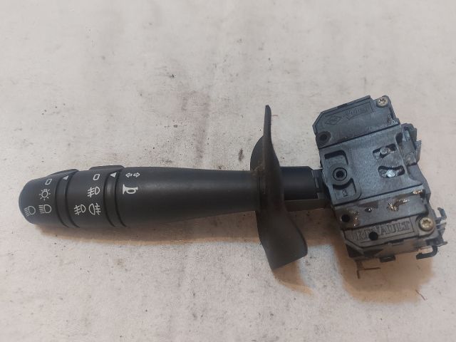 bontott DACIA SANDERO Bal Kormánykapcsoló Irányjelző