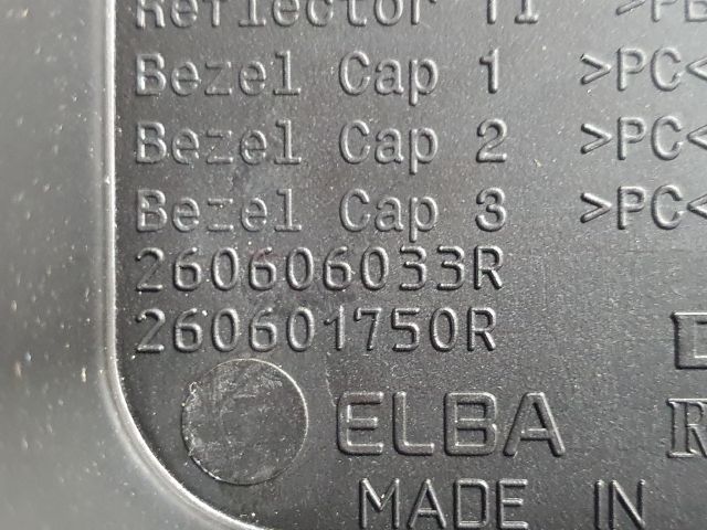 bontott DACIA SANDERO Bal Ledes Fényszóró