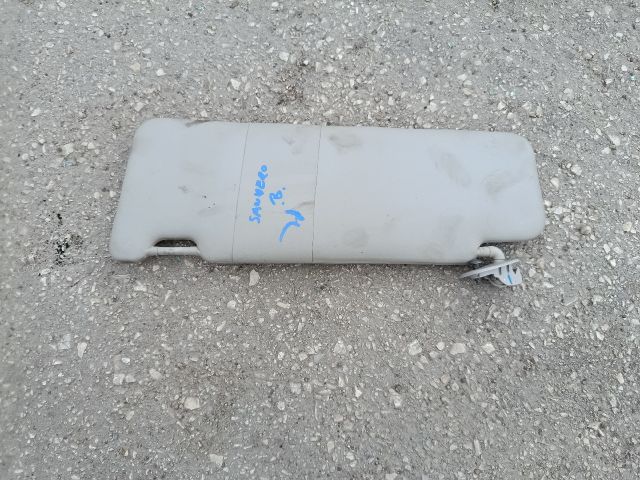 bontott DACIA SANDERO Bal Napellenző