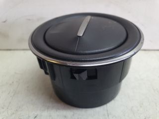 bontott DACIA SANDERO Bal Szellőző