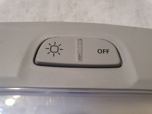 bontott DACIA SANDERO Beltér Világítás Első