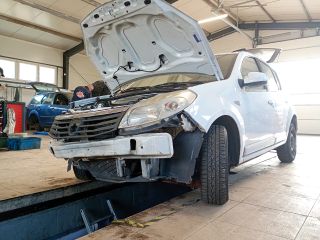 bontott DACIA SANDERO Beltér Világítás Első