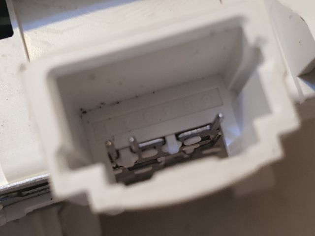 bontott DACIA SANDERO Beltér Világítás Első