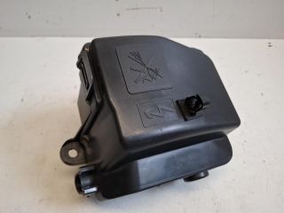 bontott DACIA SANDERO Biztosítéktábla Doboz