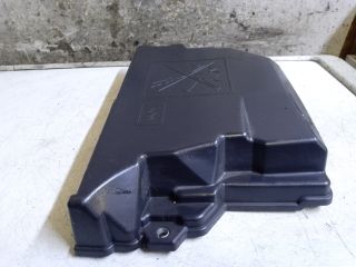 bontott DACIA SANDERO Biztosítéktábla Fedél