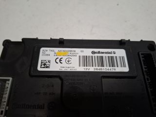 bontott DACIA SANDERO Biztosítéktábla Utastér