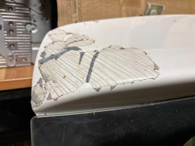 bontott DACIA SANDERO Csomagtérajtó (Részeivel)