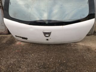 bontott DACIA SANDERO Csomagtérajtó (Részeivel)