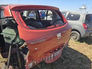bontott DACIA SANDERO Csomagtérajtó (Üres lemez)
