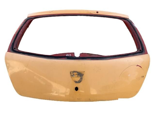 bontott DACIA SANDERO Csomagtérajtó (Üres lemez)