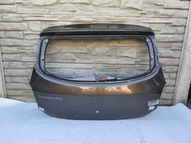 bontott DACIA SANDERO Csomagtérajtó (Üres lemez)