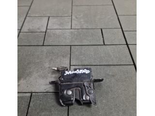 bontott DACIA SANDERO Csomagtérajtó Zárszerkezet