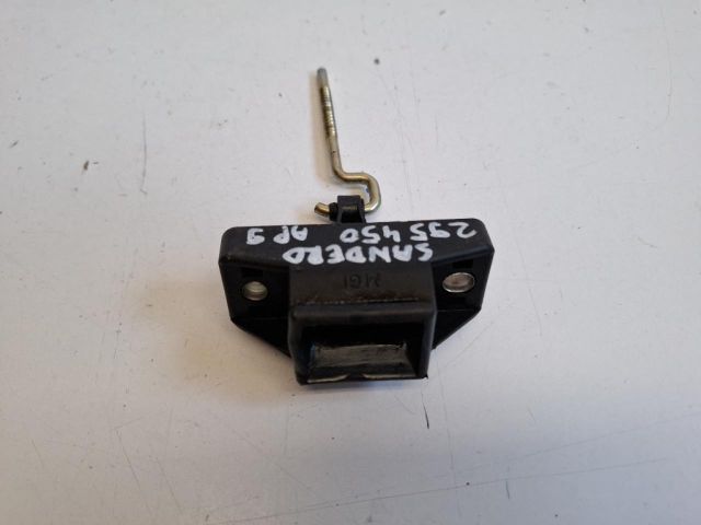 bontott DACIA SANDERO Csomagtérajtó Zárszerkezet