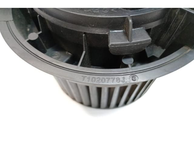 bontott DACIA SANDERO Elektronika (Magában)