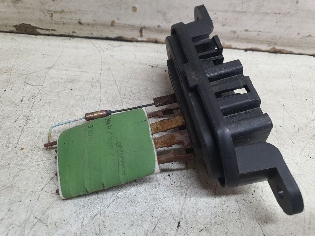 bontott DACIA SANDERO Előtét Ellenállás Fűtőmotor