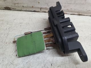 bontott DACIA SANDERO Előtét Ellenállás Fűtőmotor