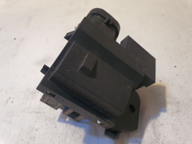 bontott DACIA SANDERO Előtét Ellenállás Fűtőmotor