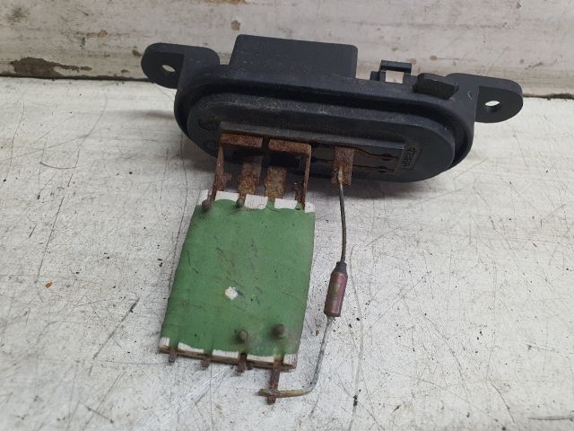 bontott DACIA SANDERO Előtét Ellenállás Fűtőmotor