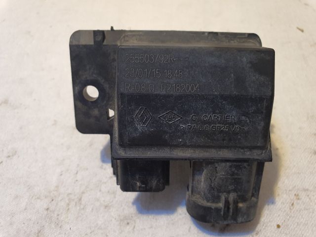 bontott DACIA SANDERO Előtét Ellenállás Hűtőventilátor