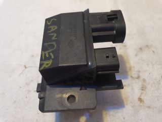 bontott DACIA SANDERO Előtét Ellenállás Hűtőventilátor