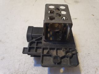 bontott DACIA SANDERO Előtét Ellenállás Hűtőventilátor