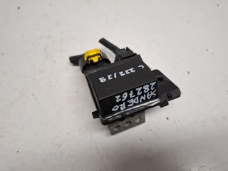 bontott DACIA SANDERO Előtét Ellenállás Hűtőventilátor