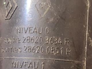 bontott DACIA SANDERO Első Ablakmosó Szivattyú