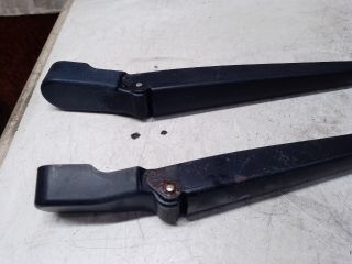 bontott DACIA SANDERO Első Ablaktörlő Kar