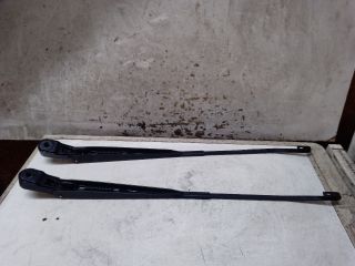 bontott DACIA SANDERO Első Ablaktörlő Kar