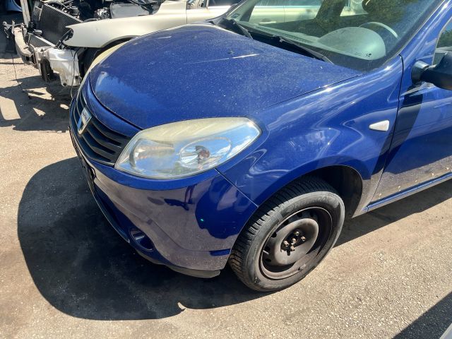 bontott DACIA SANDERO Első Ablaktörlő Motor