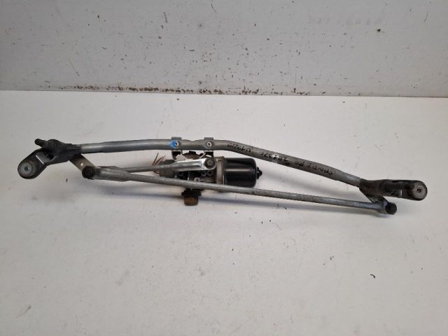 bontott DACIA SANDERO Első Ablaktörlő Szerkezet Motorral