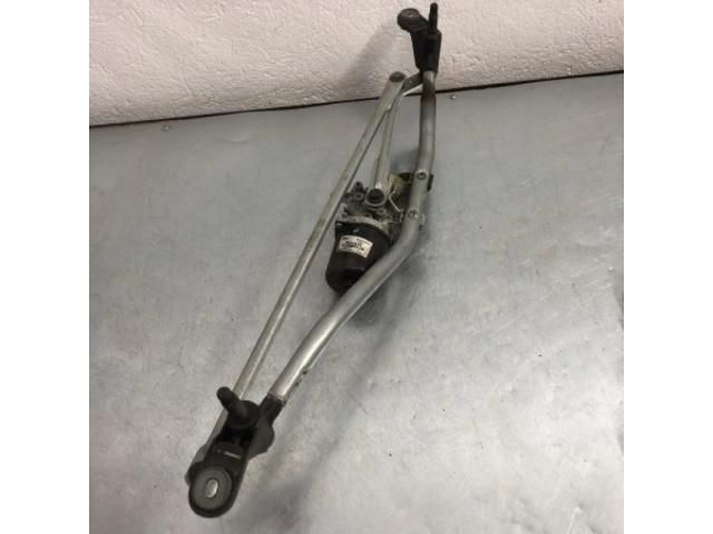 bontott DACIA SANDERO Első Ablaktörlő Szerkezet Motorral