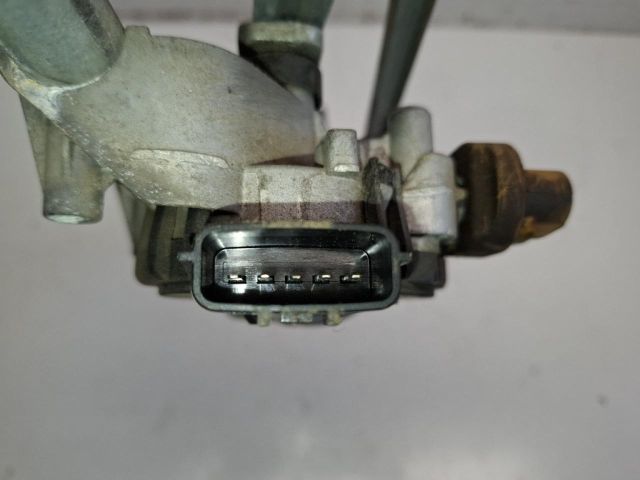 bontott DACIA SANDERO Első Ablaktörlő Szerkezet Motorral