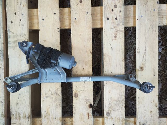 bontott DACIA SANDERO Első Ablaktörlő Szerkezet Motorral