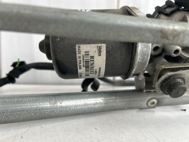 bontott DACIA SANDERO Első Ablaktörlő Szerkezet Motorral