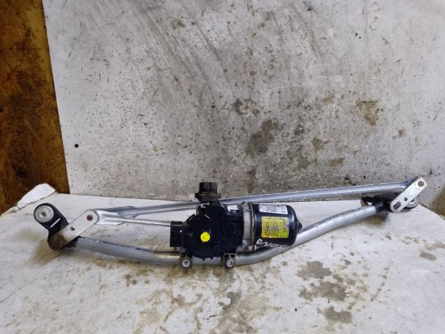 bontott DACIA SANDERO Első Ablaktörlő Szerkezet Motorral